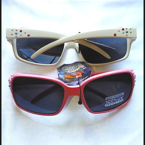 Blue Gem Bella Jr small glasses $12 ea or 2 for $20 - Picture 3 of 7